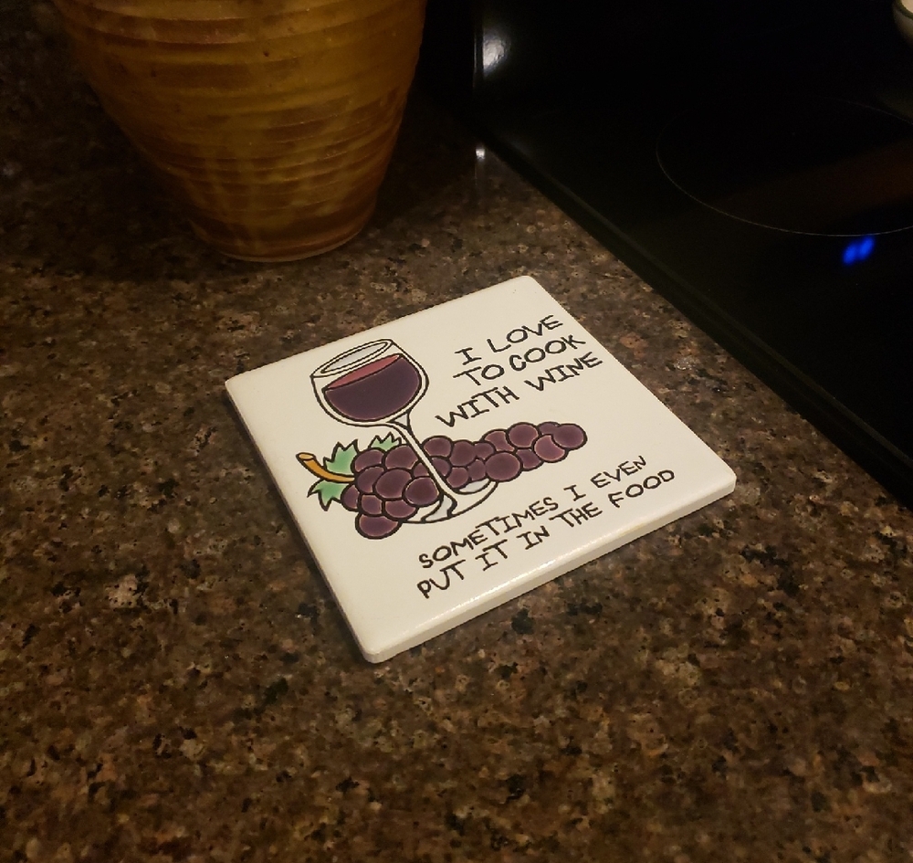 Ceramic Wine-Themed Tile Trivet - Purple Grapes- Size: 6" Sq.in.